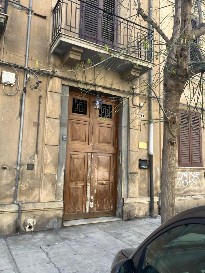 A Casa Da Carlo Apartment Палермо Екстериор снимка